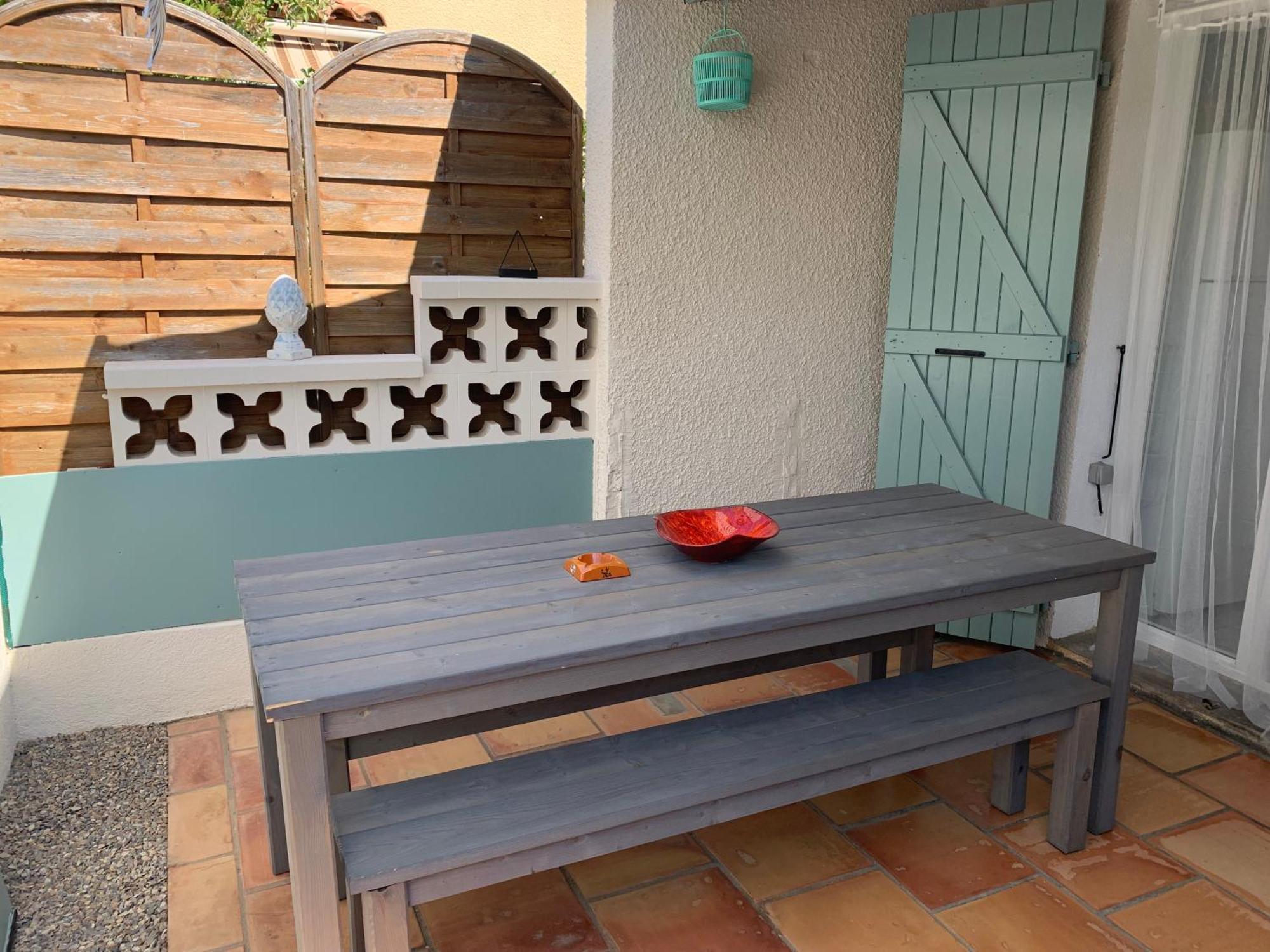 Ferienhaus Maison Proche Village Naturiste - 7 Personnes *
