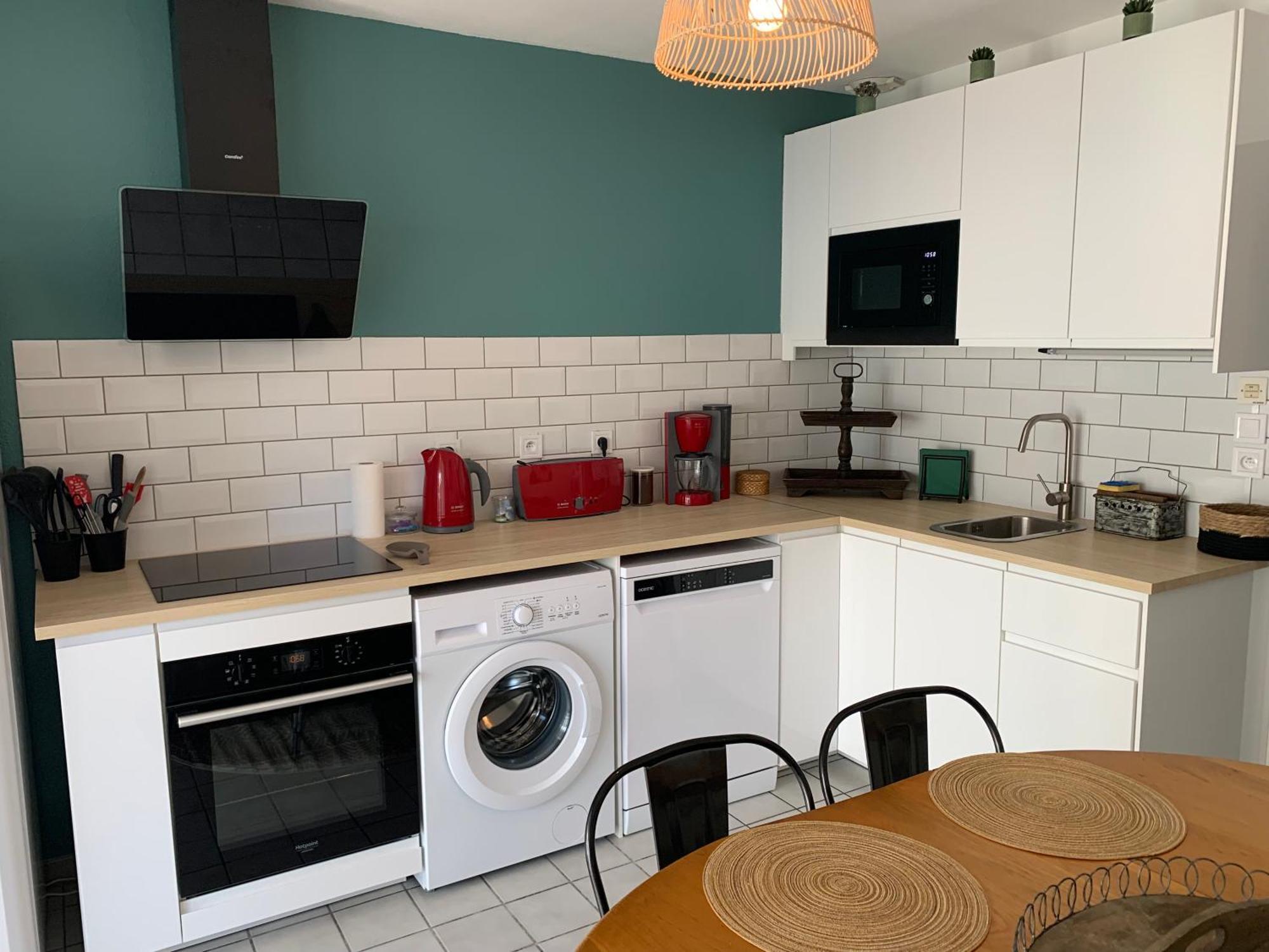 Maison Proche Village Naturiste - 7 Personnes * Agde