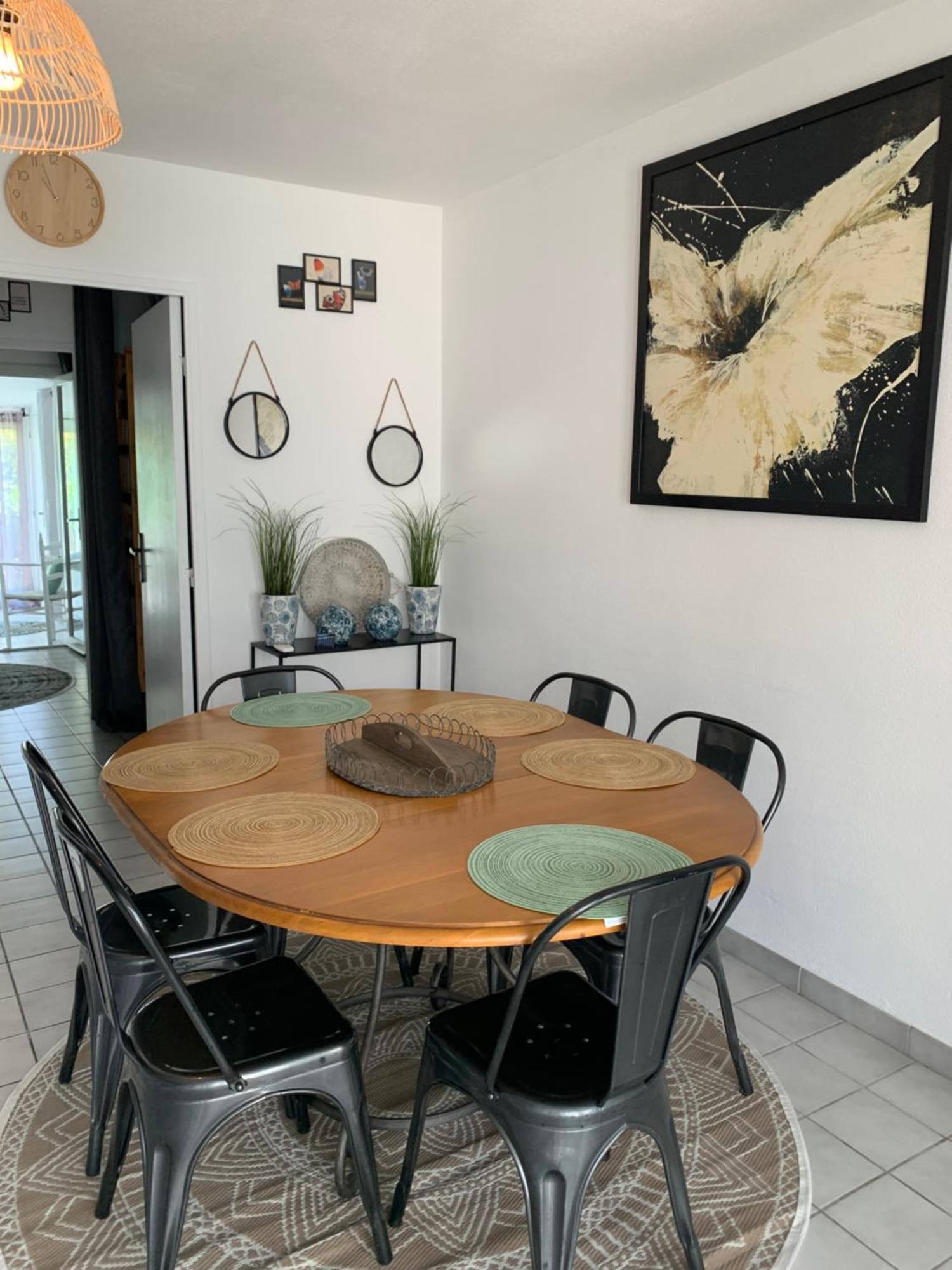 Ferienhaus Maison Proche Village Naturiste - 7 Personnes *